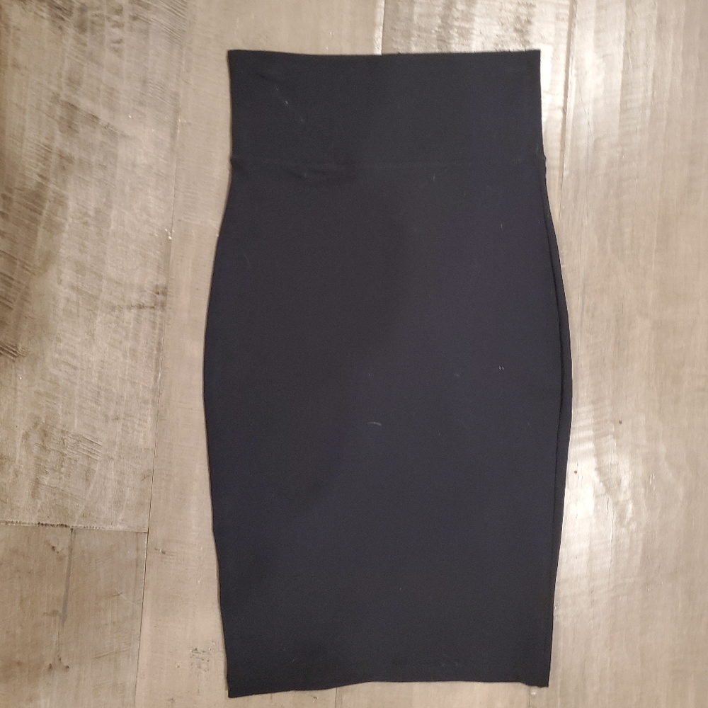 Black midi skirt xspetite